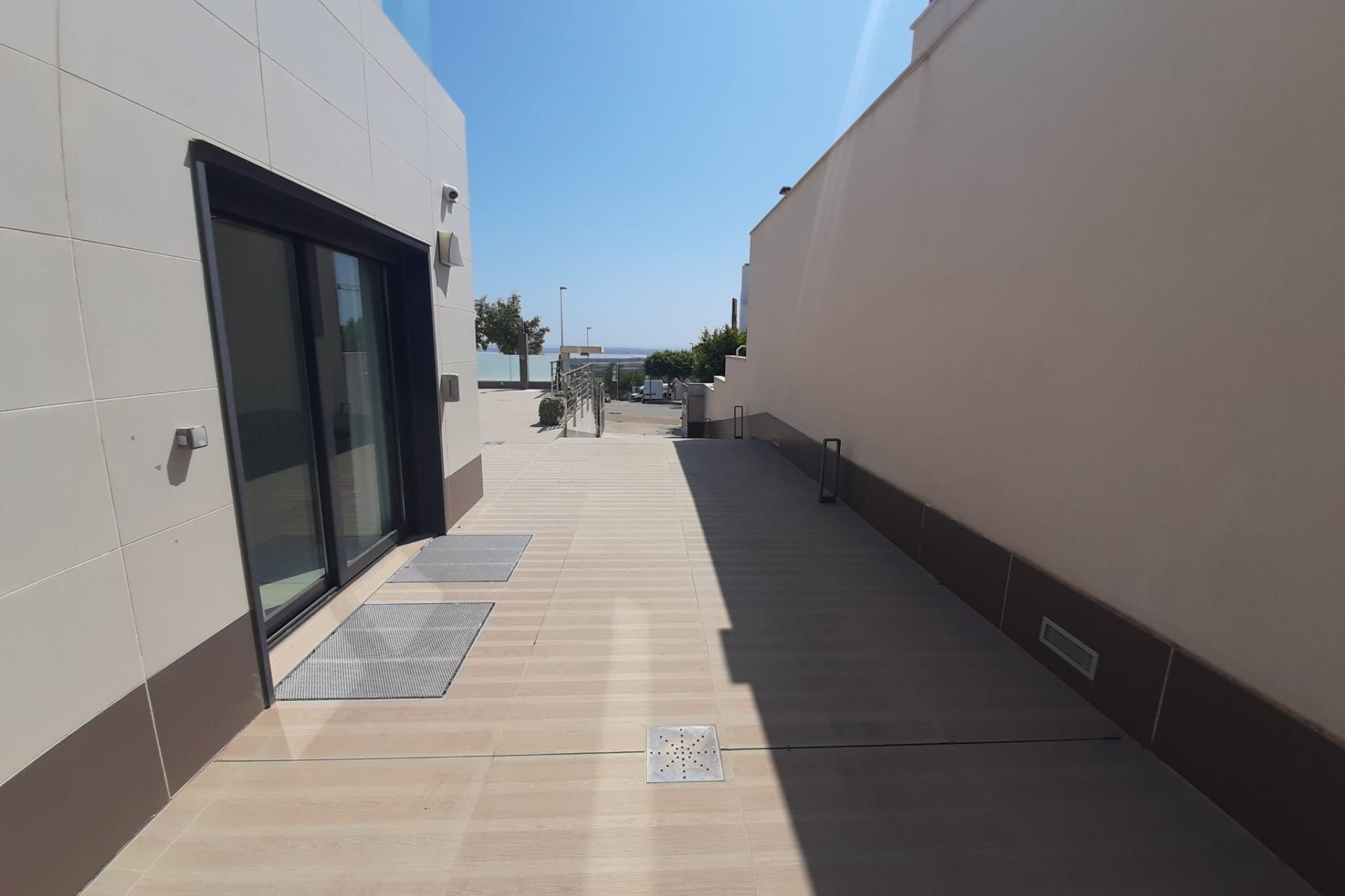 Herverkoop - Villa -
San Miguel de Salinas - Inland