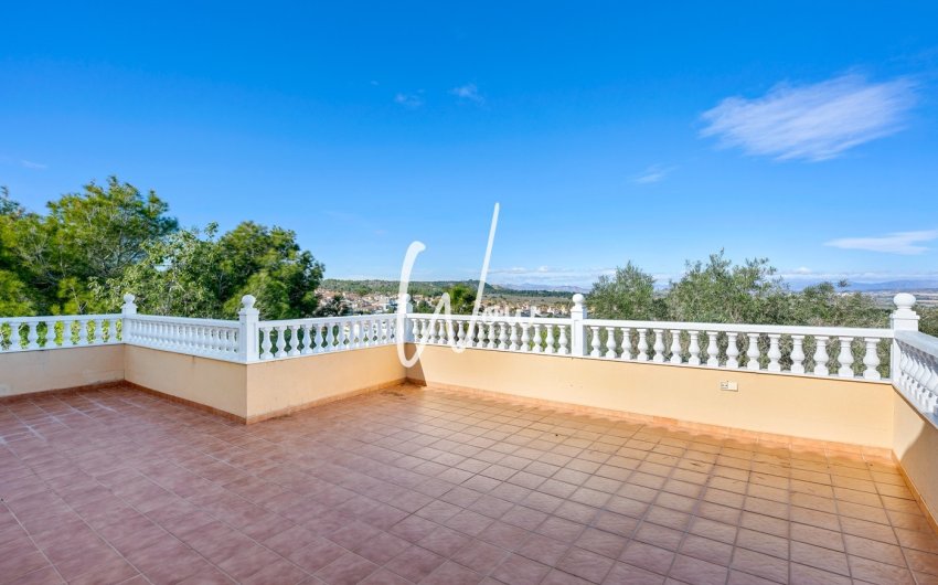 Herverkoop - Villa -
San Miguel de Salinas - Inland