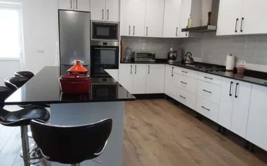 Herverkoop - Villa -
San Miguel de Salinas - Inland