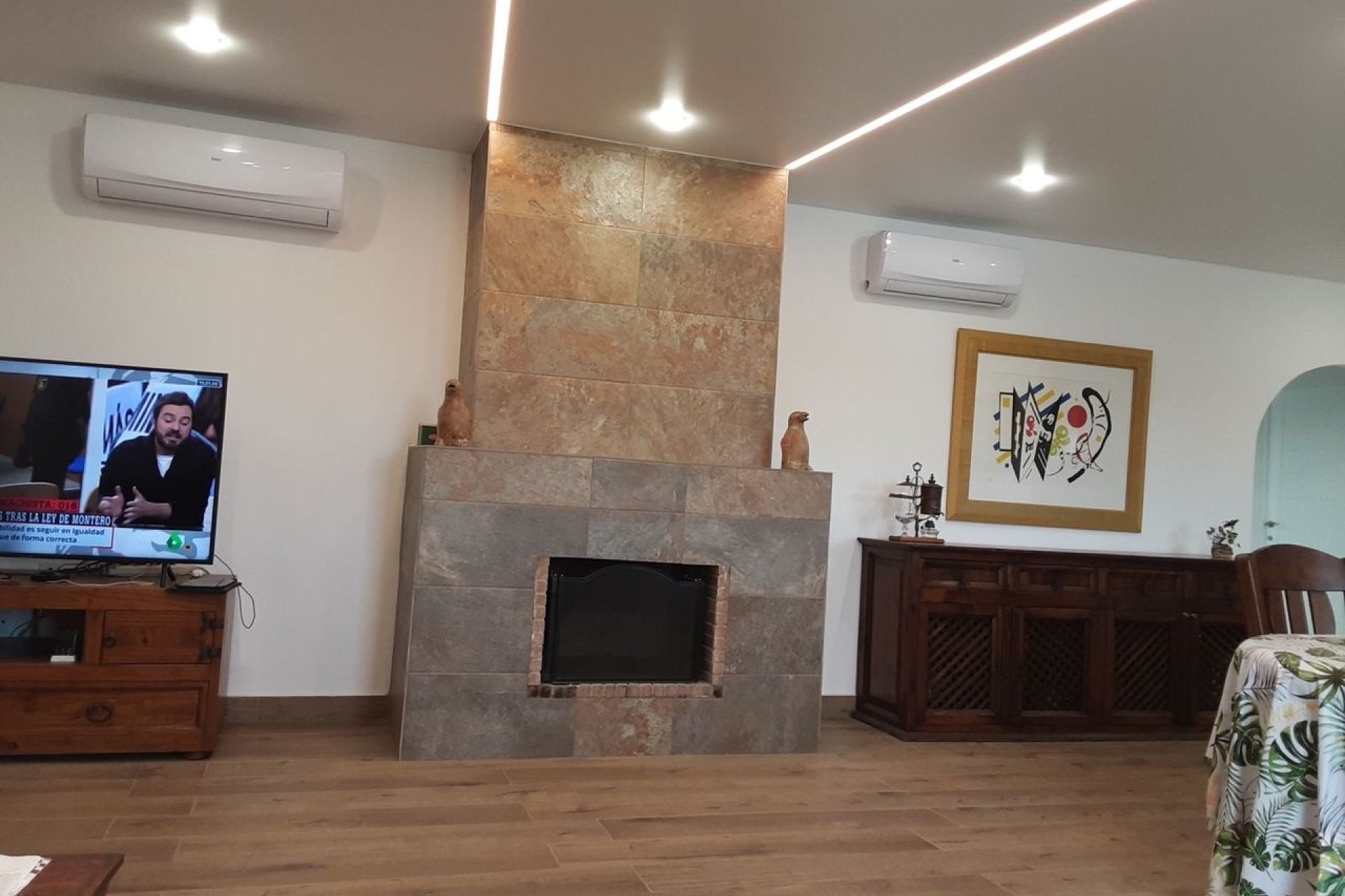 Herverkoop - Villa -
San Miguel de Salinas - Inland