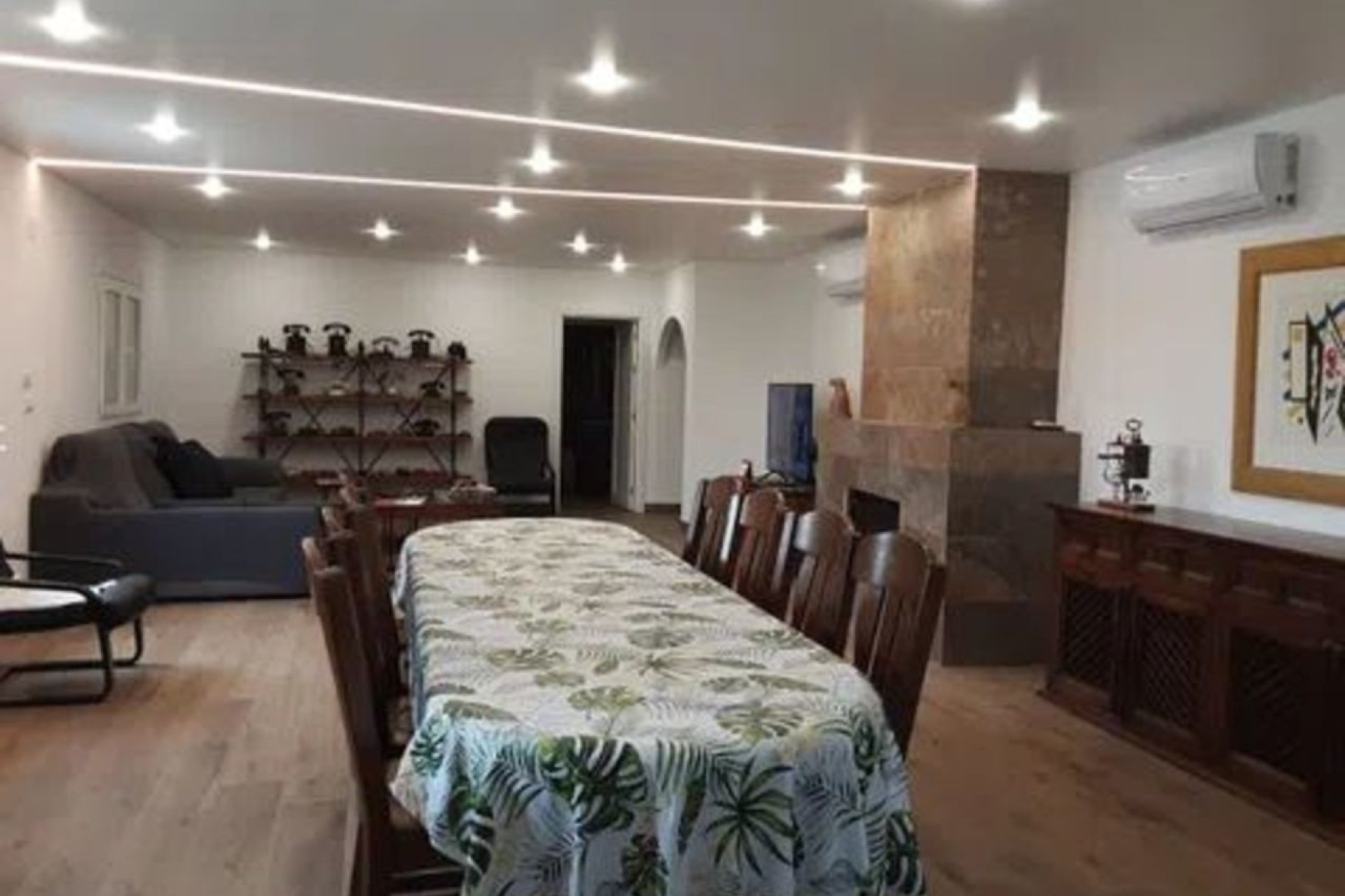 Herverkoop - Villa -
San Miguel de Salinas - Inland