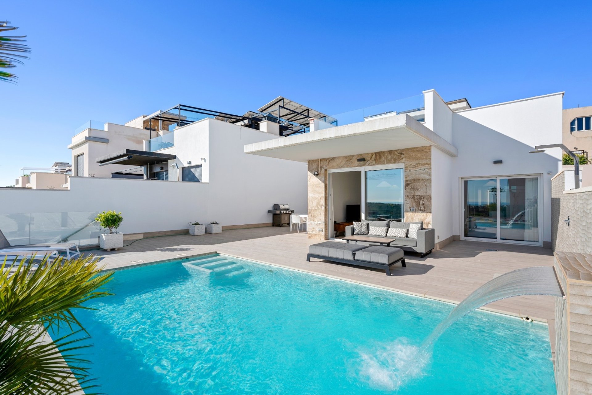 Herverkoop - Villa -
San Miguel de Salinas - Inland