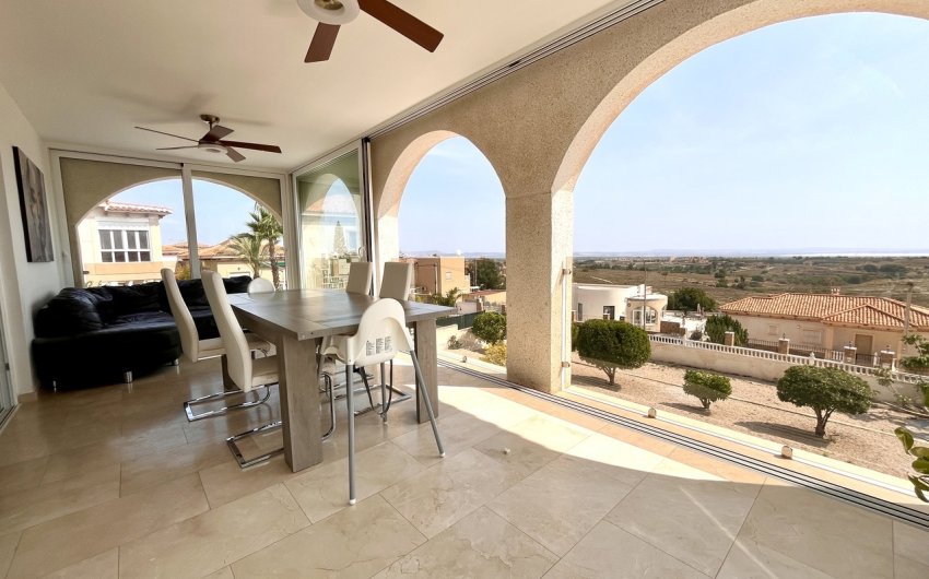 Herverkoop - Villa -
San Miguel de Salinas - Inland