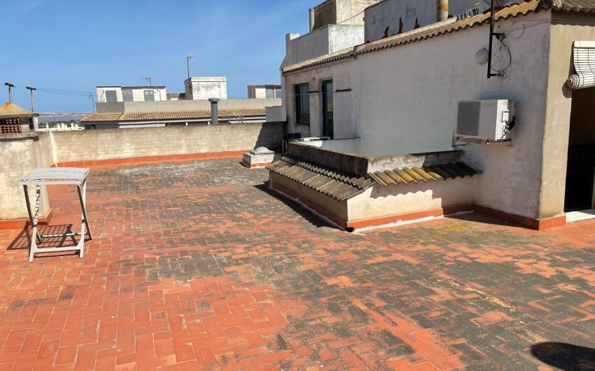 Herverkoop - Villa -
San Miguel de Salinas - Inland