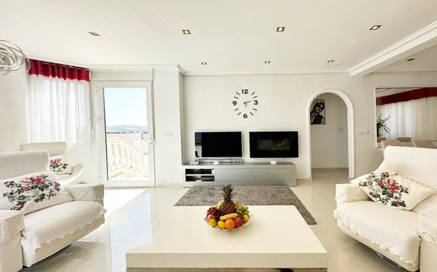 Herverkoop - Villa -
San Miguel de Salinas - Inland