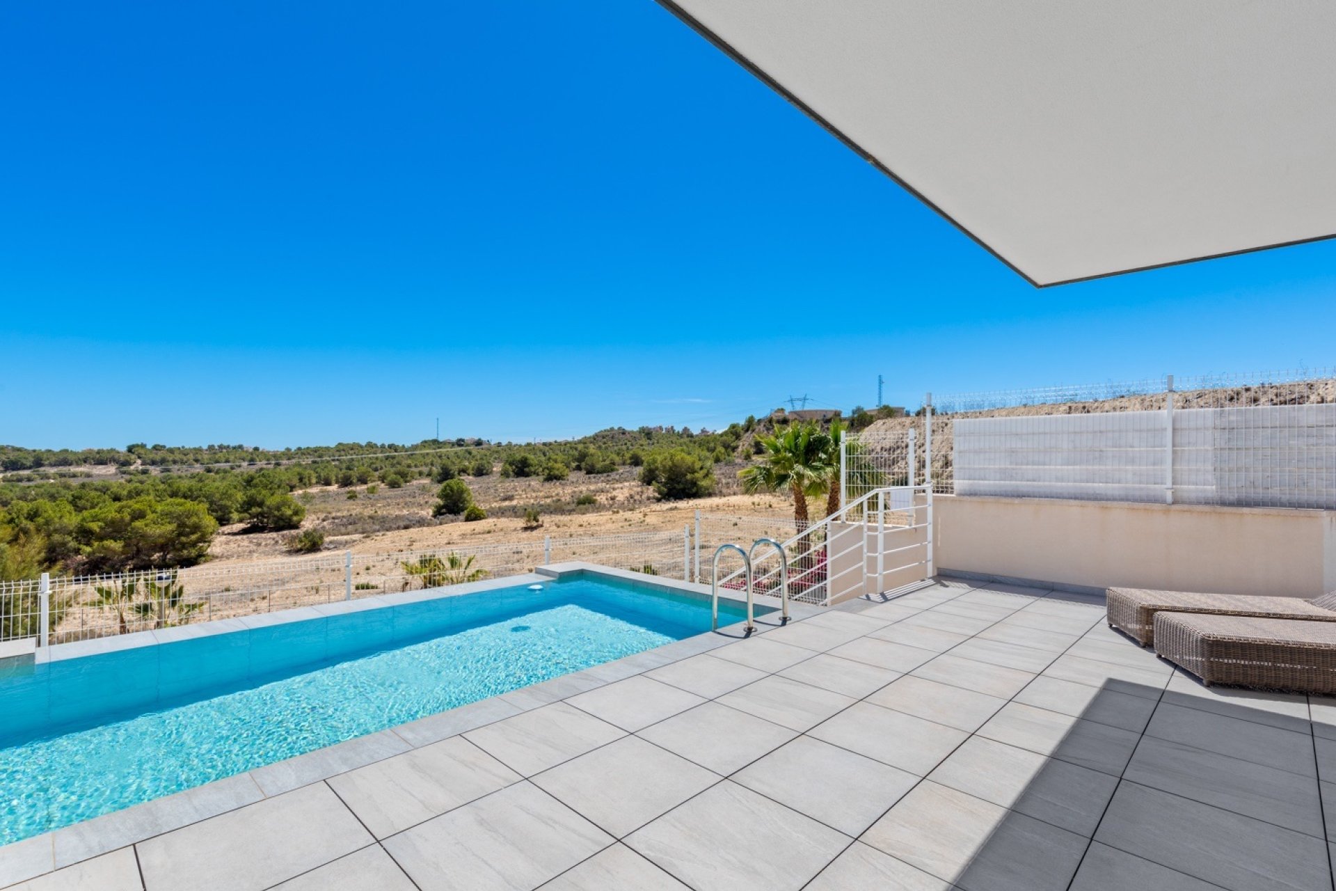 Herverkoop - Villa -
San Miguel de Salinas - Inland