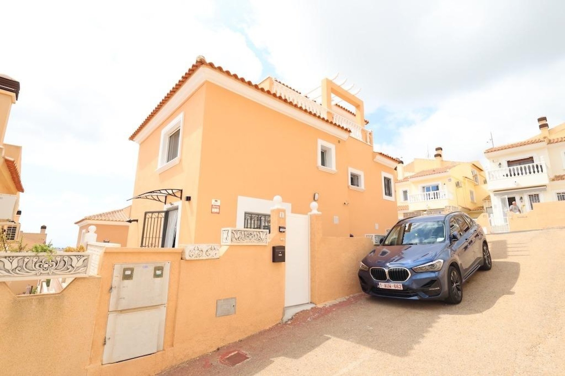 Herverkoop - Villa -
San Miguel de Salinas - Inland