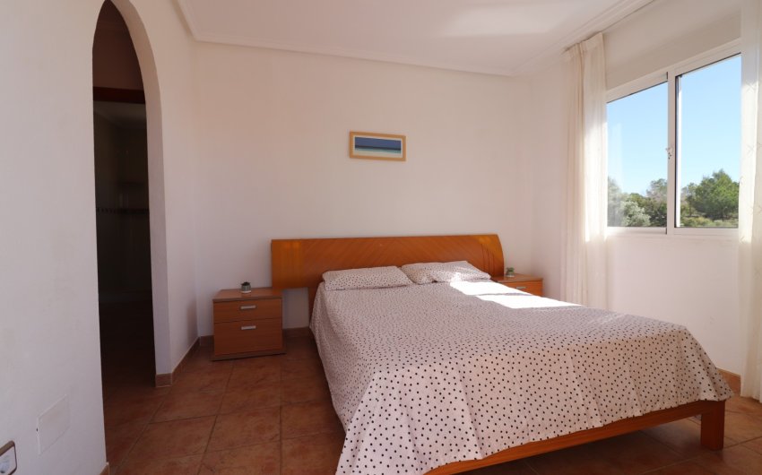 Herverkoop - Villa -
San Miguel de Salinas - Lake View Mansions