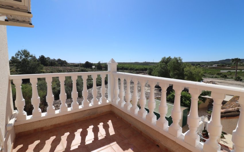 Herverkoop - Villa -
San Miguel de Salinas - Lake View Mansions