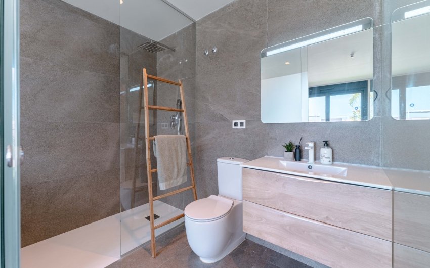 Herverkoop - Villa -
San Miguel de Salinas