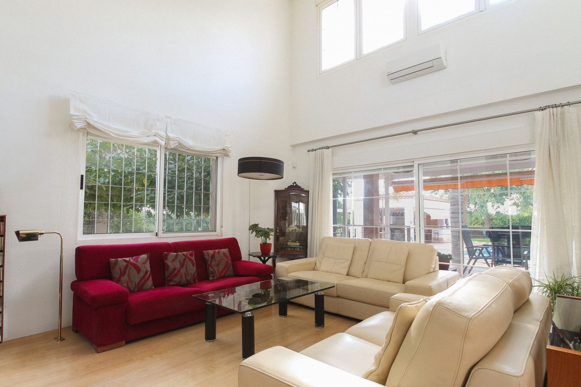 Herverkoop - Villa -
San Vicente del Raspeig