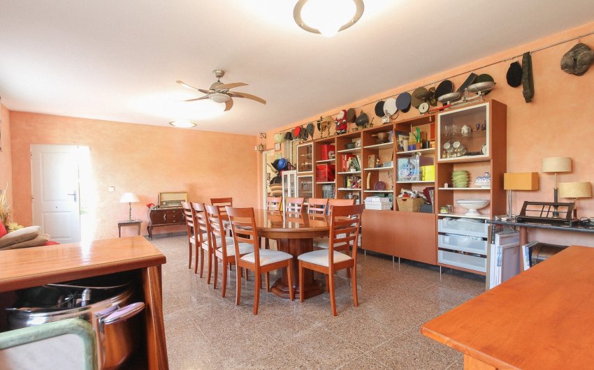 Herverkoop - Villa -
San Vicente del Raspeig