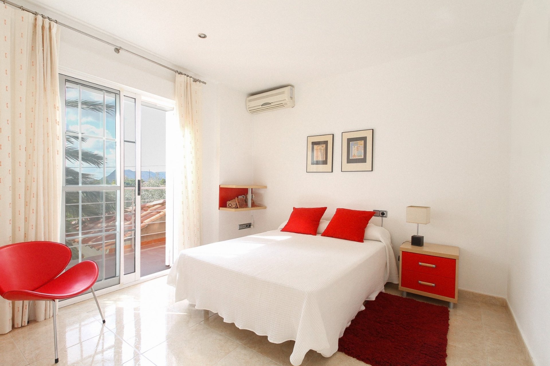 Herverkoop - Villa -
San Vicente del Raspeig