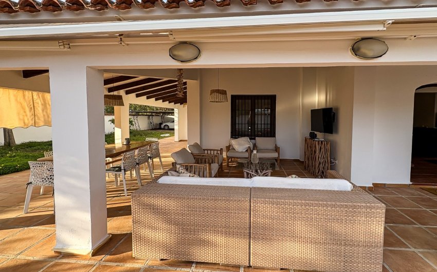 Herverkoop - Villa -
Santa Pola - El Poble Llevanti