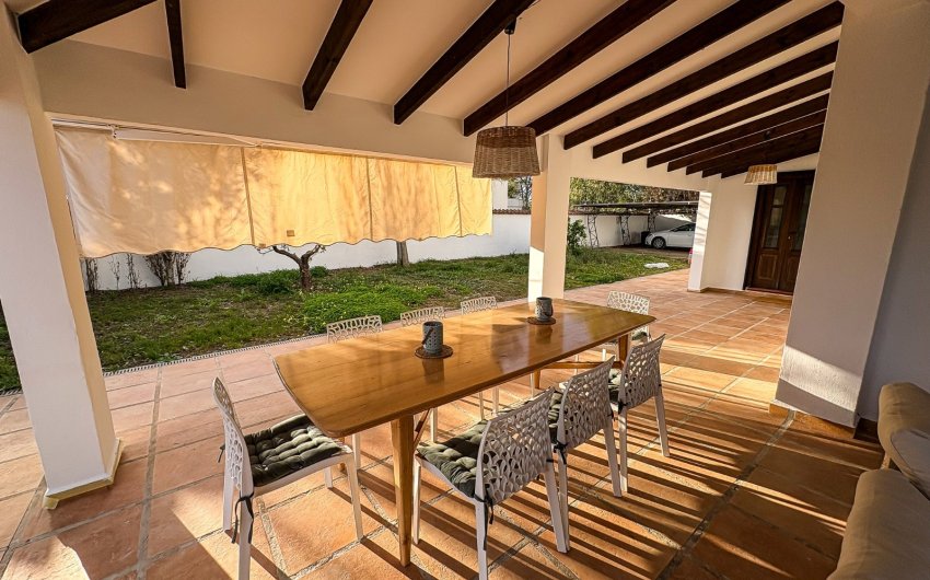 Herverkoop - Villa -
Santa Pola - El Poble Llevanti