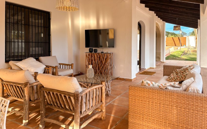 Herverkoop - Villa -
Santa Pola - El Poble Llevanti