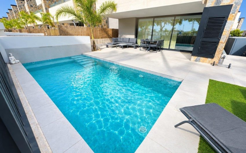 Herverkoop - Villa -
Santa Rosalia Resort - Inland