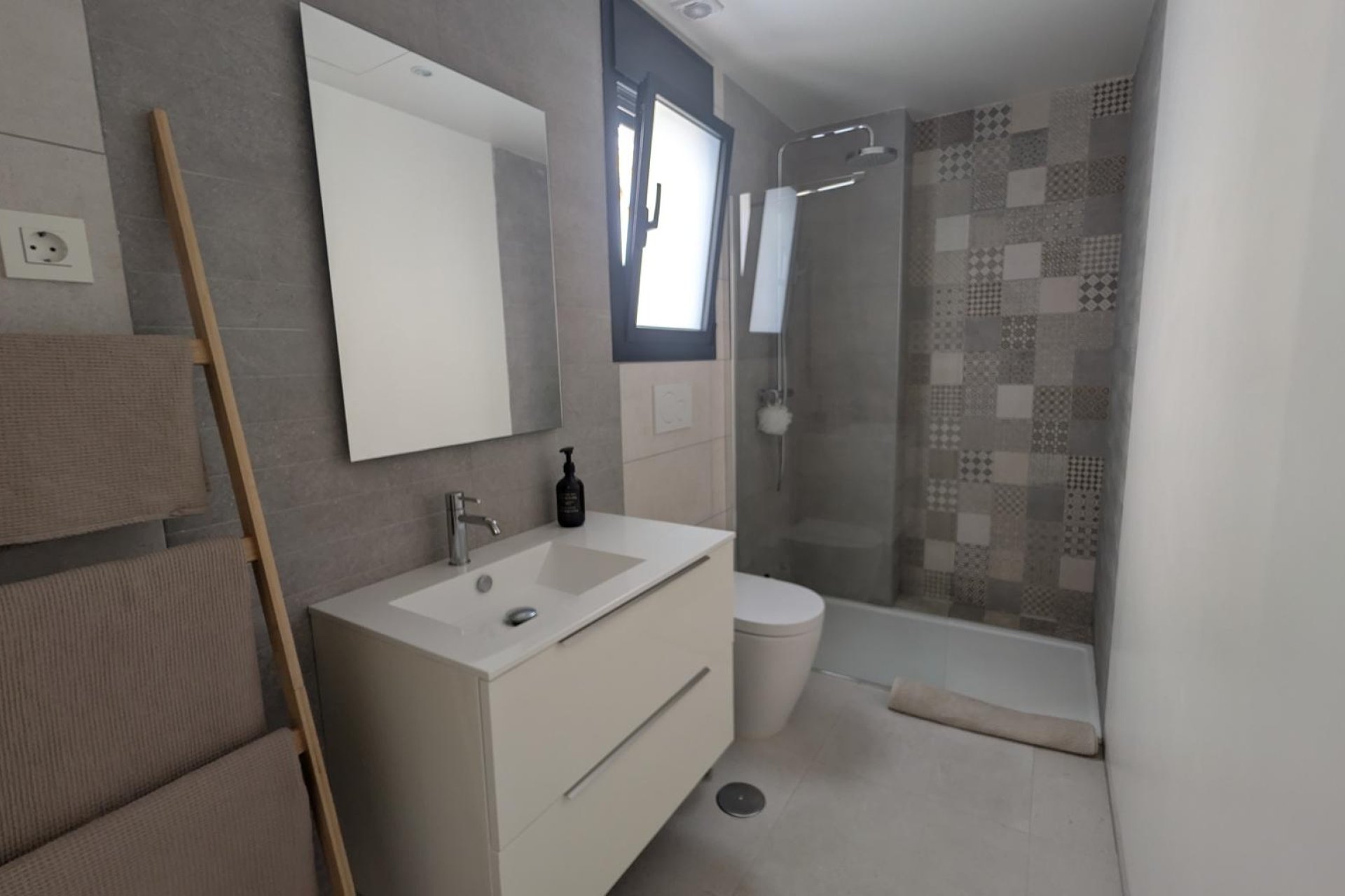 Herverkoop - Villa -
Santiago de la Ribera - Costa Calida