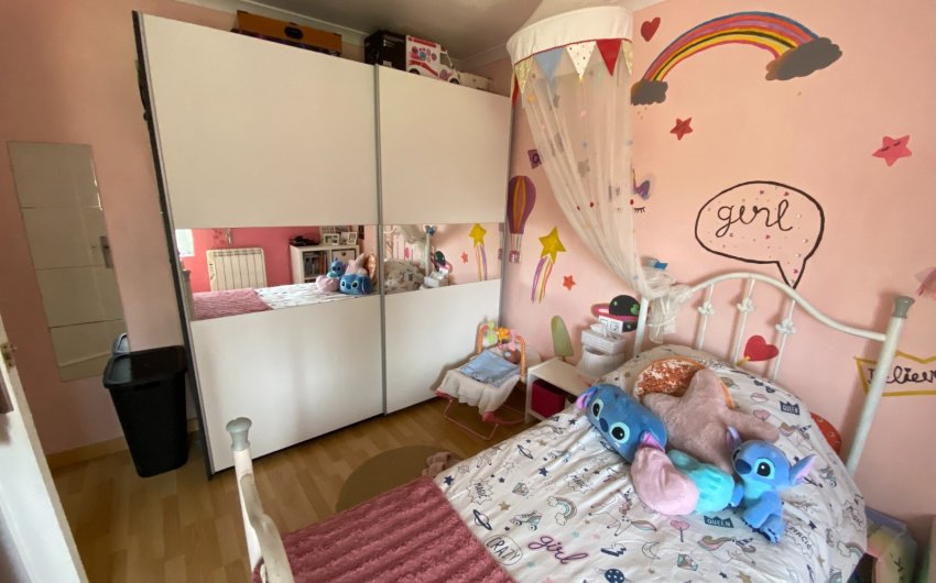 Herverkoop - Villa -
Sax