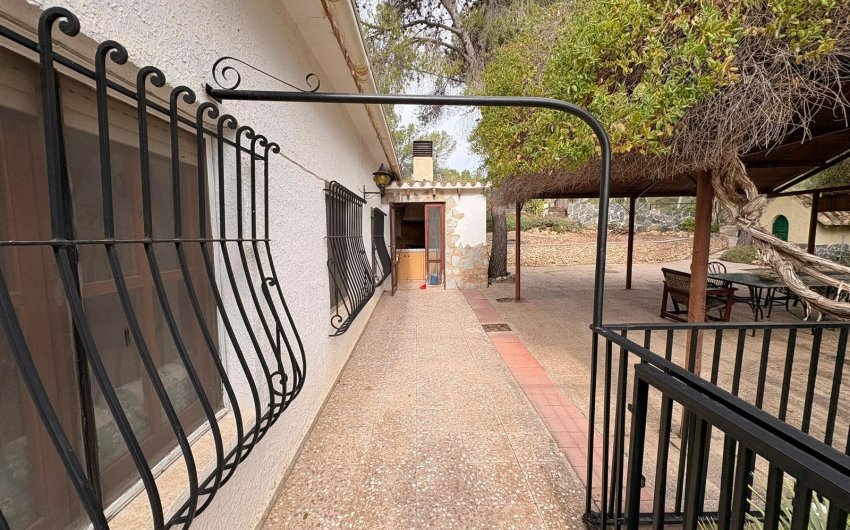 Herverkoop - Villa -
Sax