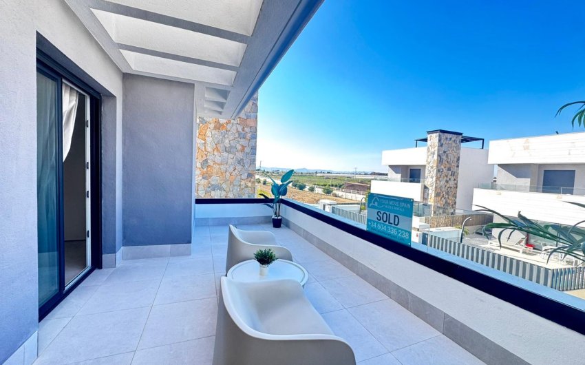 Herverkoop - Villa -
Torre Pacheco - Inland