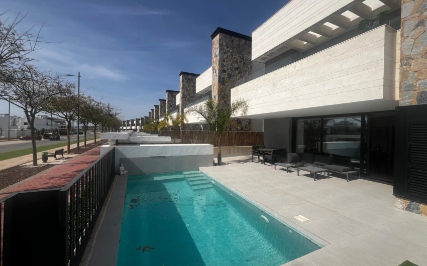 Herverkoop - Villa -
Torre Pacheco - Inland