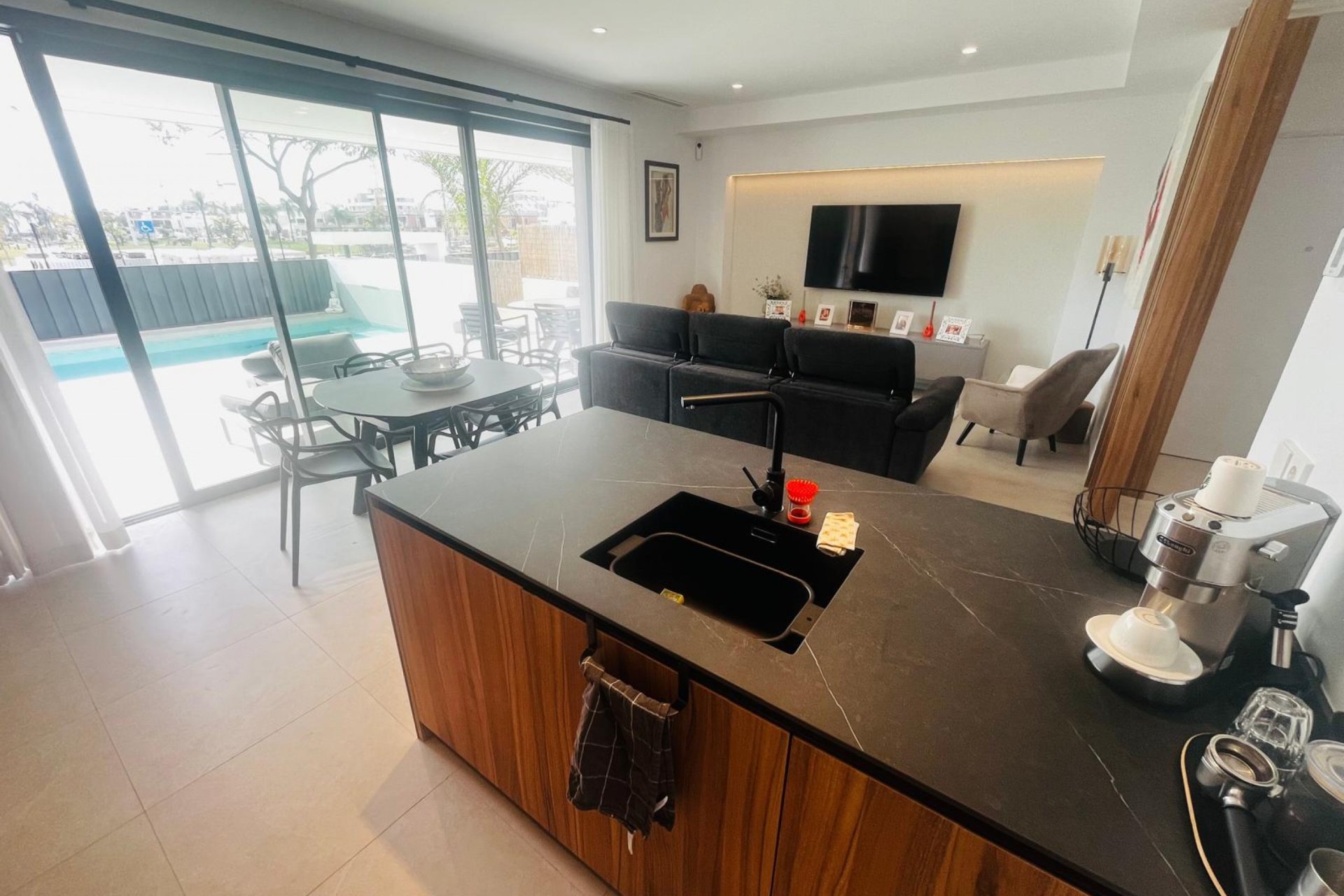 Herverkoop - Villa -
Torre Pacheco - Inland