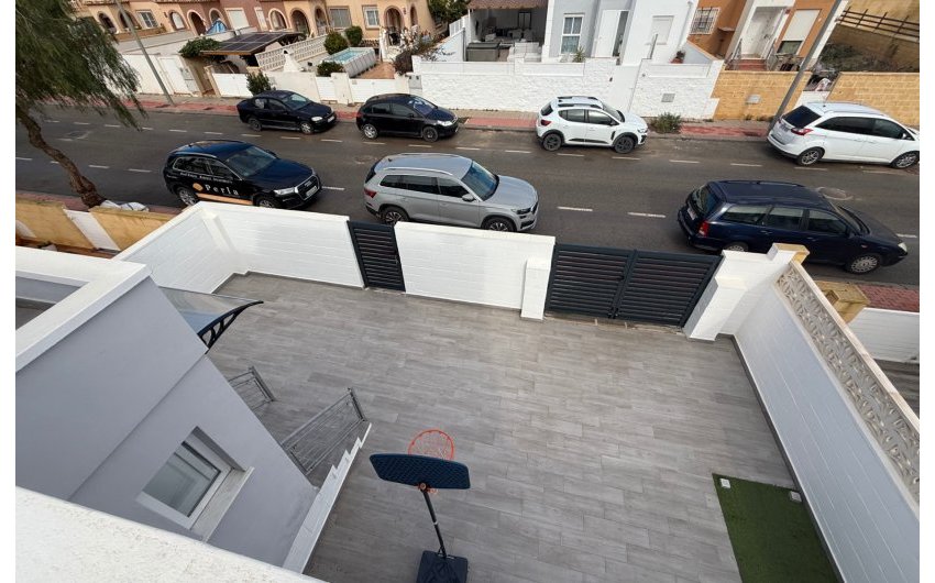 Herverkoop - Villa -
Torre Pacheco - Sierra Golf