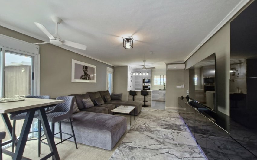 Herverkoop - Villa -
Torre Pacheco - Sierra Golf