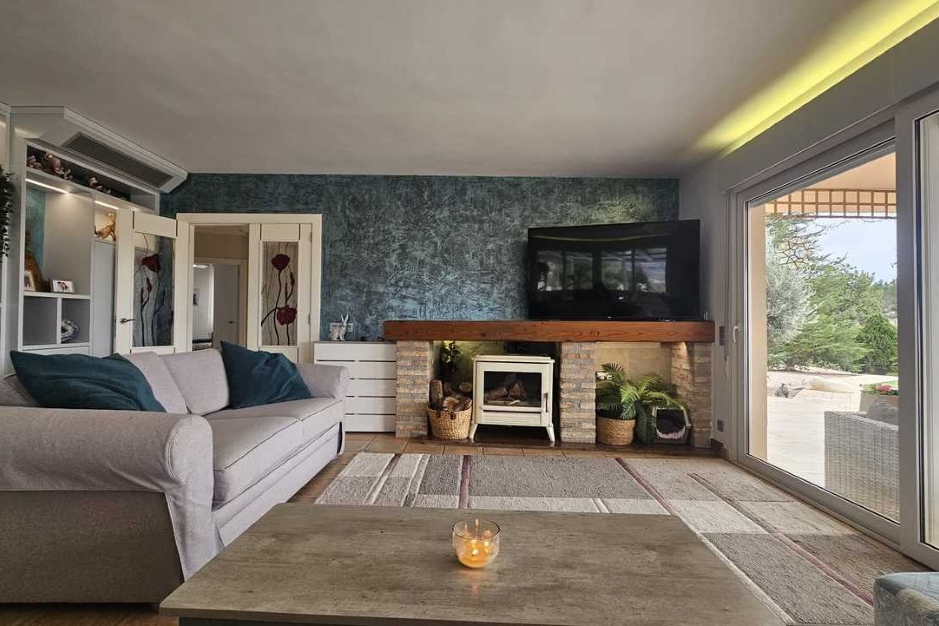 Herverkoop - Villa -
Torremendo - Costa Blanca