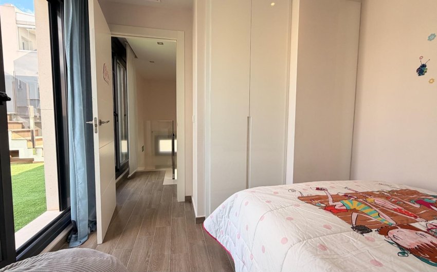 Herverkoop - Villa -
Torrevieja - Aguas Nuevas
