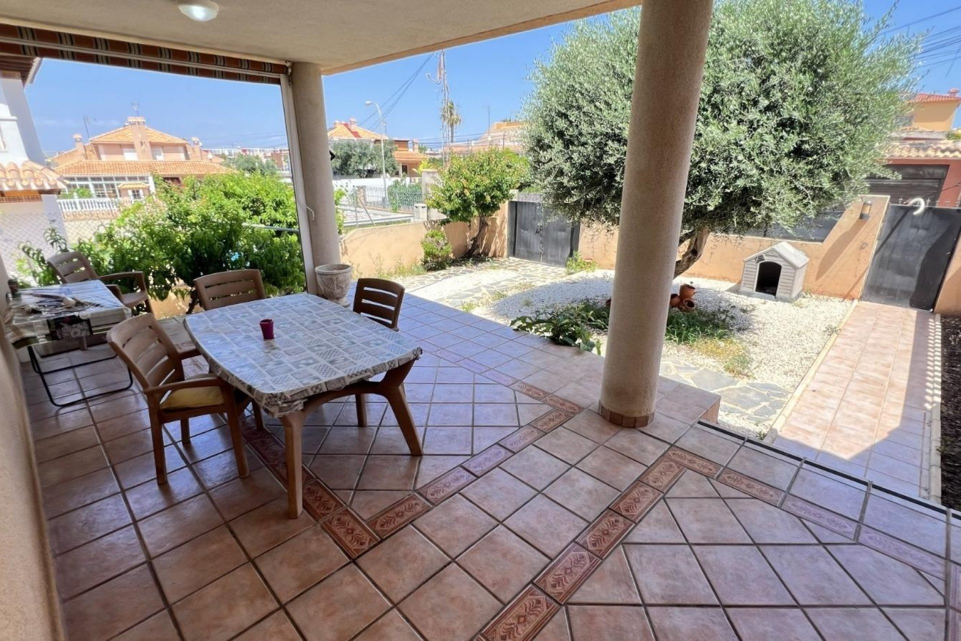 Herverkoop - Villa -
Torrevieja - Aguas Nuevas