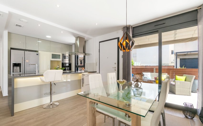 Herverkoop - Villa -
Torrevieja - Aguas Nuevas