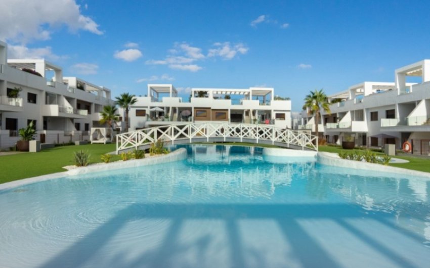 Herverkoop - Villa -
Torrevieja - Costa Blanca