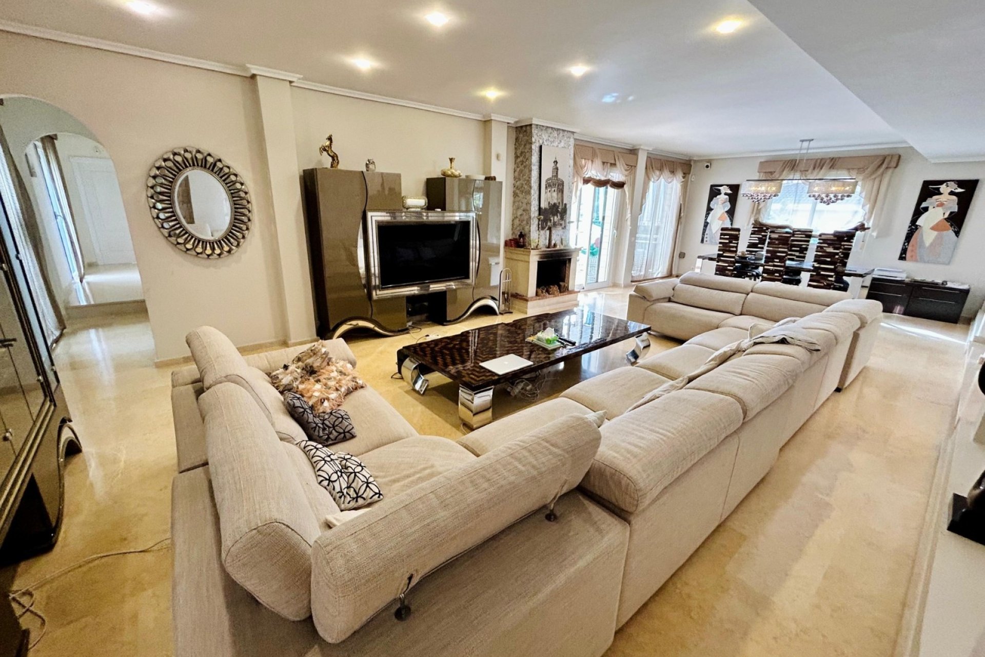 Herverkoop - Villa -
Torrevieja - Costa Blanca