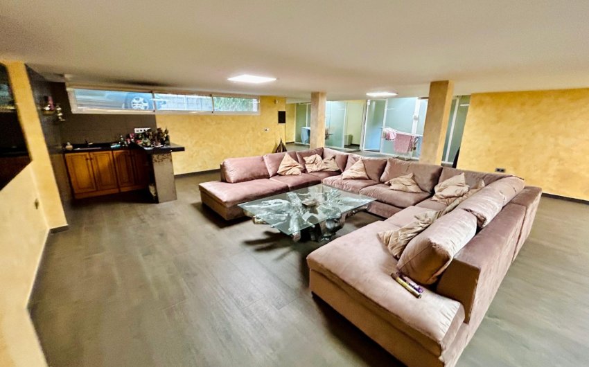 Herverkoop - Villa -
Torrevieja - Costa Blanca
