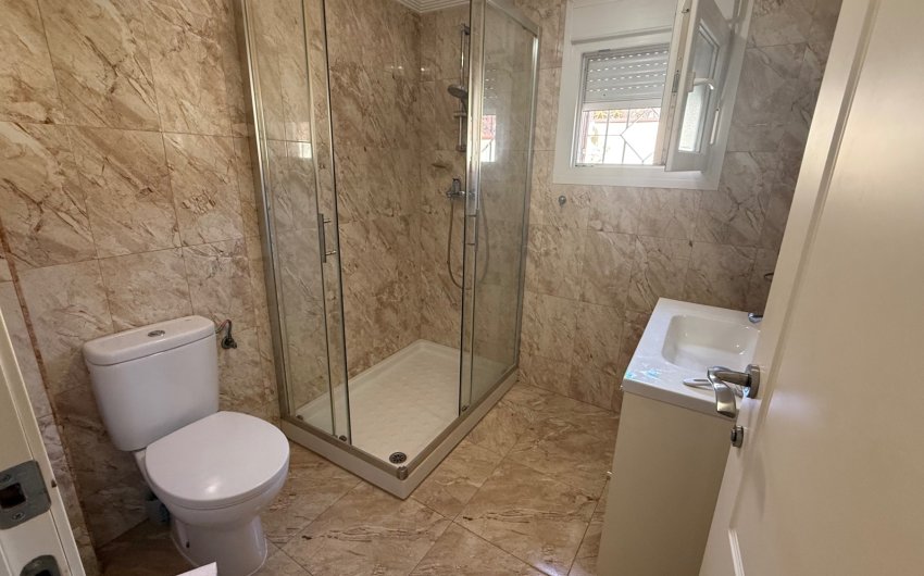 Herverkoop - Villa -
Torrevieja - Costa Blanca