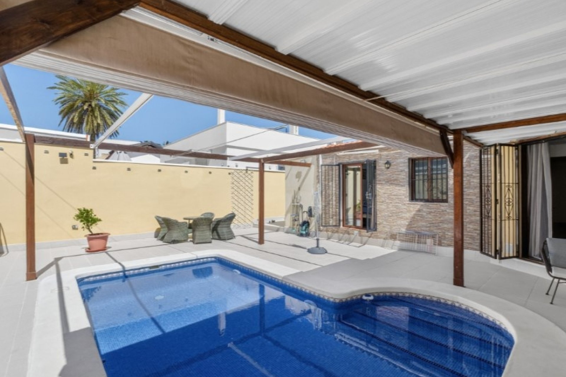 Herverkoop - Villa -
Torrevieja - Costa Blanca
