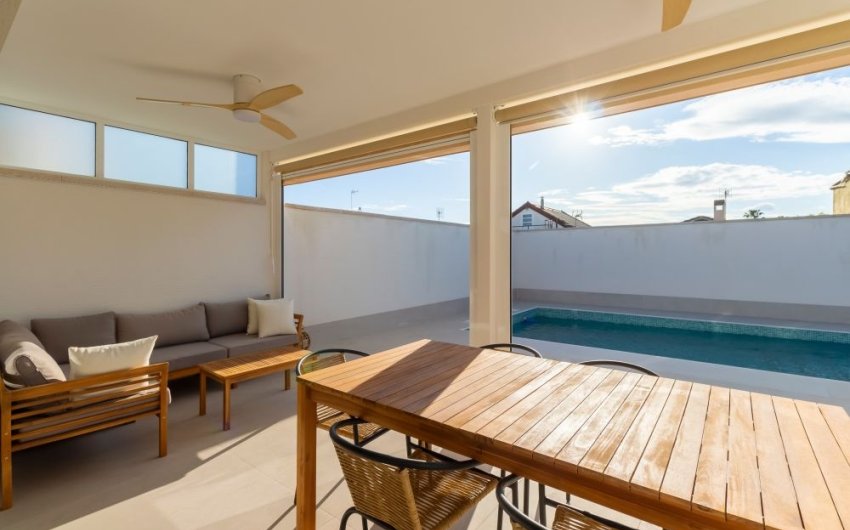 Herverkoop - Villa -
Torrevieja - Costa Blanca
