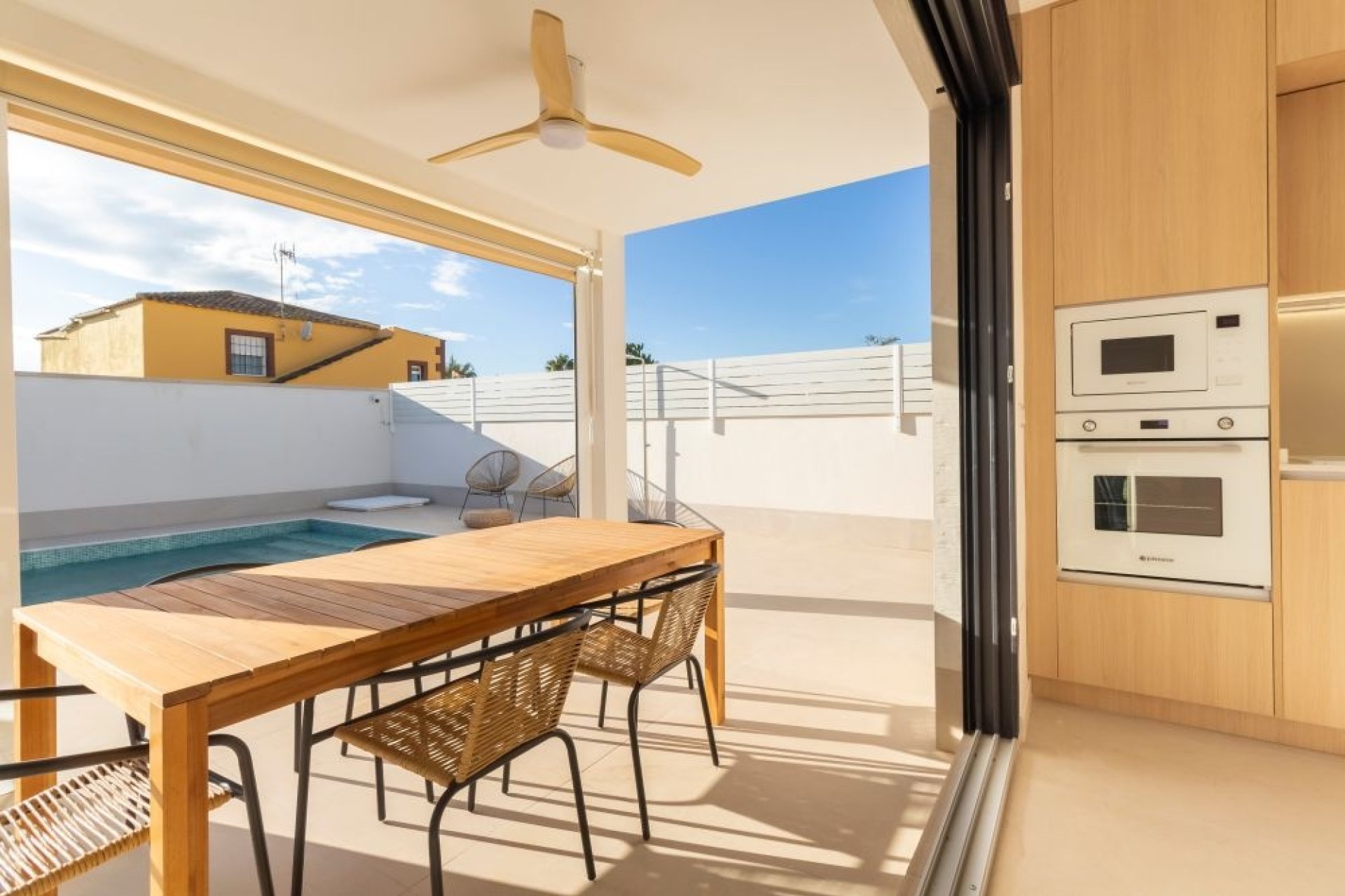 Herverkoop - Villa -
Torrevieja - Costa Blanca