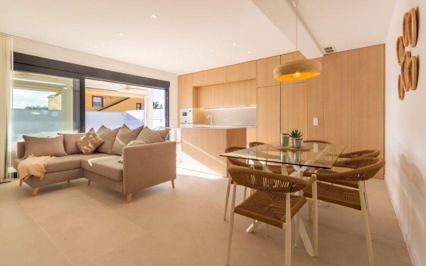 Herverkoop - Villa -
Torrevieja - Costa Blanca