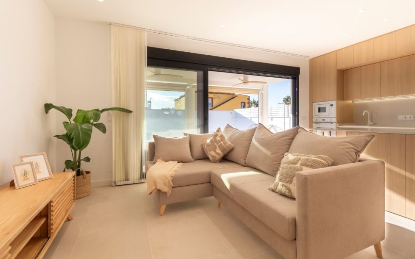 Herverkoop - Villa -
Torrevieja - Costa Blanca