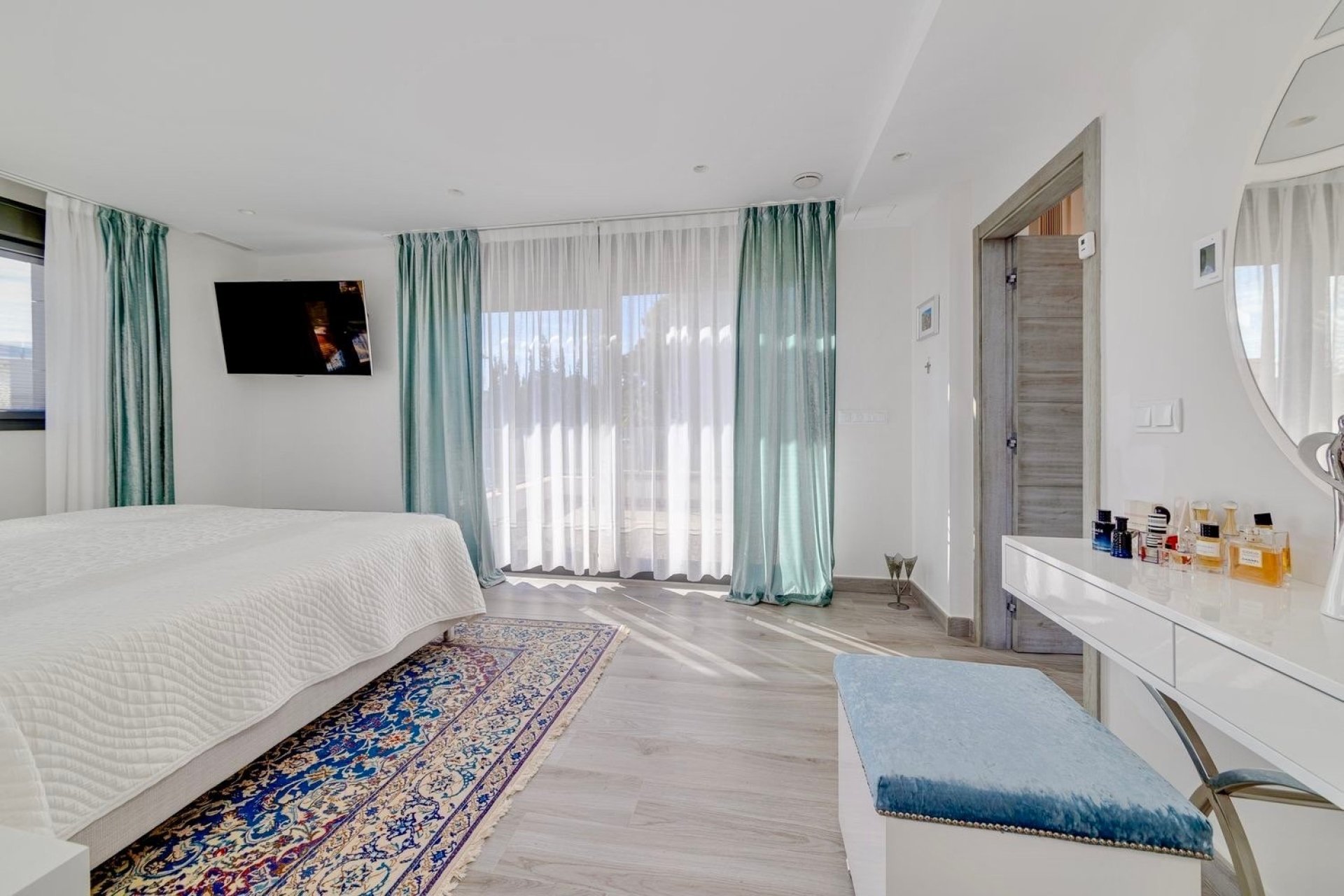 Herverkoop - Villa -
Torrevieja - Costa Blanca