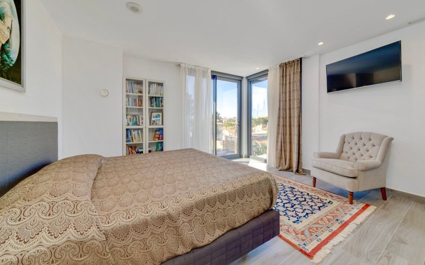 Herverkoop - Villa -
Torrevieja - Costa Blanca