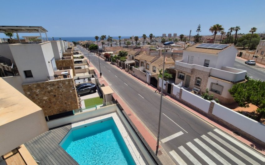 Herverkoop - Villa -
Torrevieja - Costa Blanca