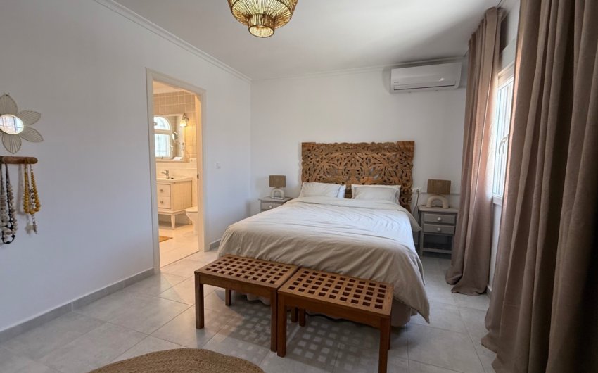 Herverkoop - Villa -
Torrevieja - Costa Blanca