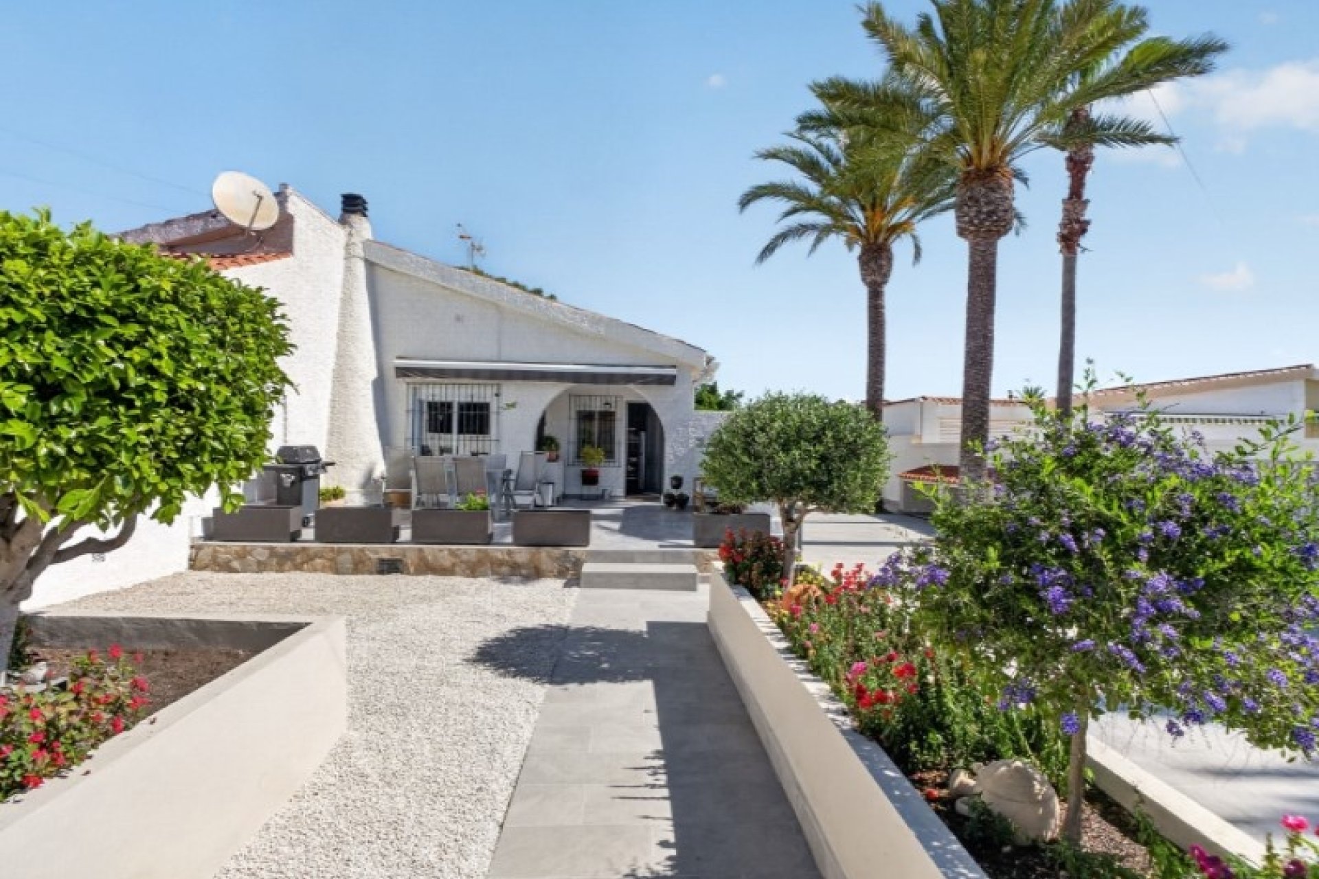 Herverkoop - Villa -
Torrevieja - Costa Blanca