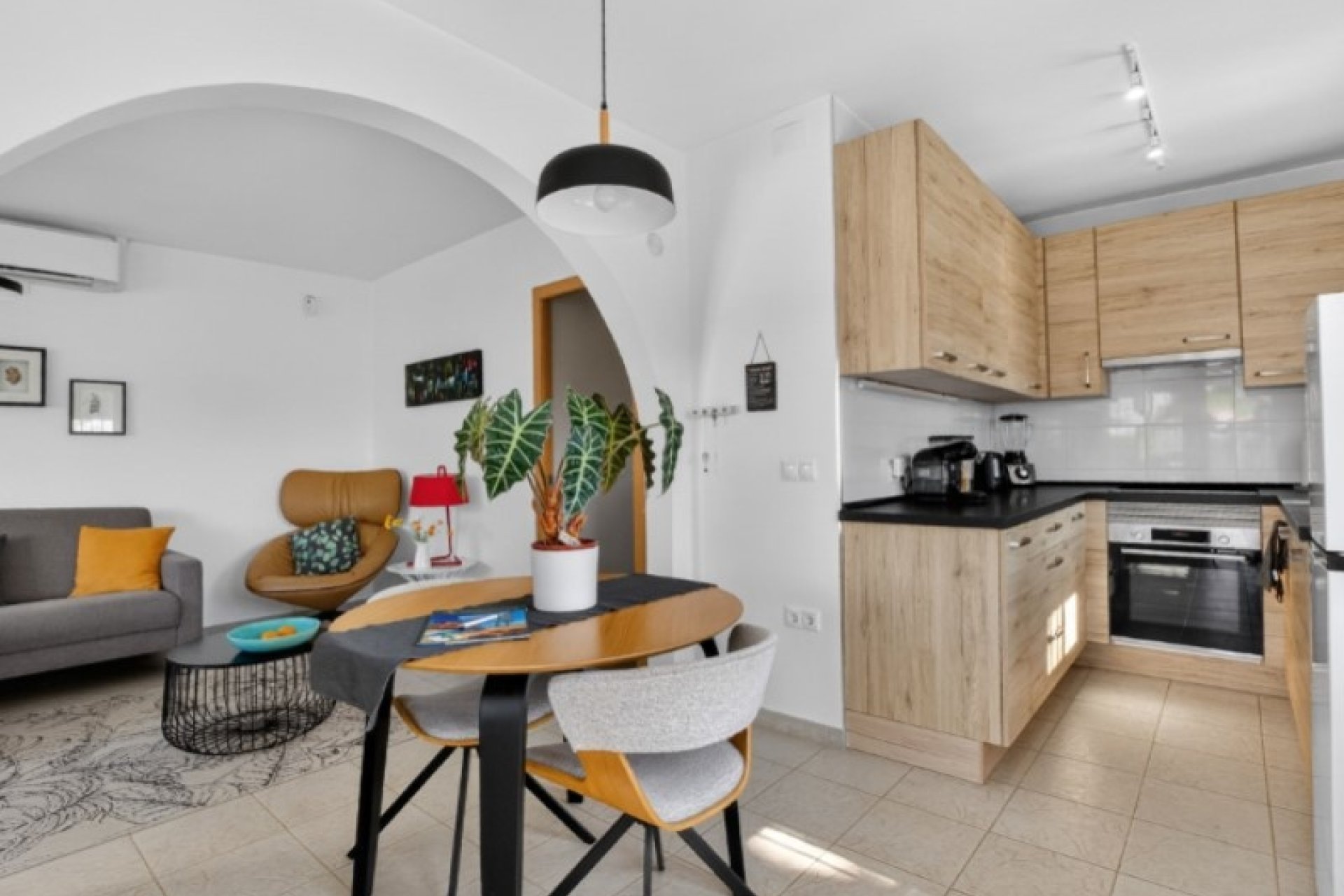 Herverkoop - Villa -
Torrevieja - Costa Blanca