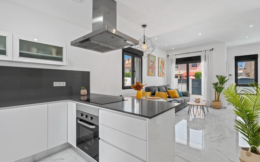 Herverkoop - Villa -
Torrevieja - Costa Blanca
