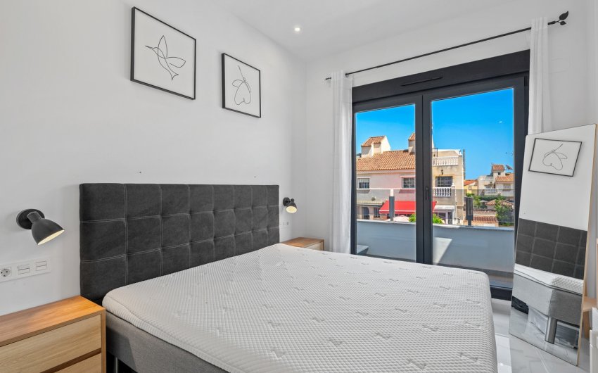 Herverkoop - Villa -
Torrevieja - Costa Blanca